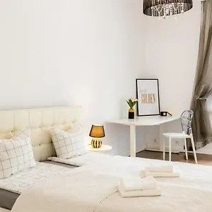 Apartament Golden - Stylish And Luxury - Podwale, Warszawa
